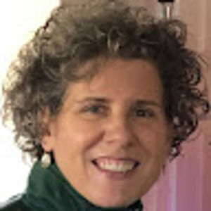 Meet your Posher, Laura